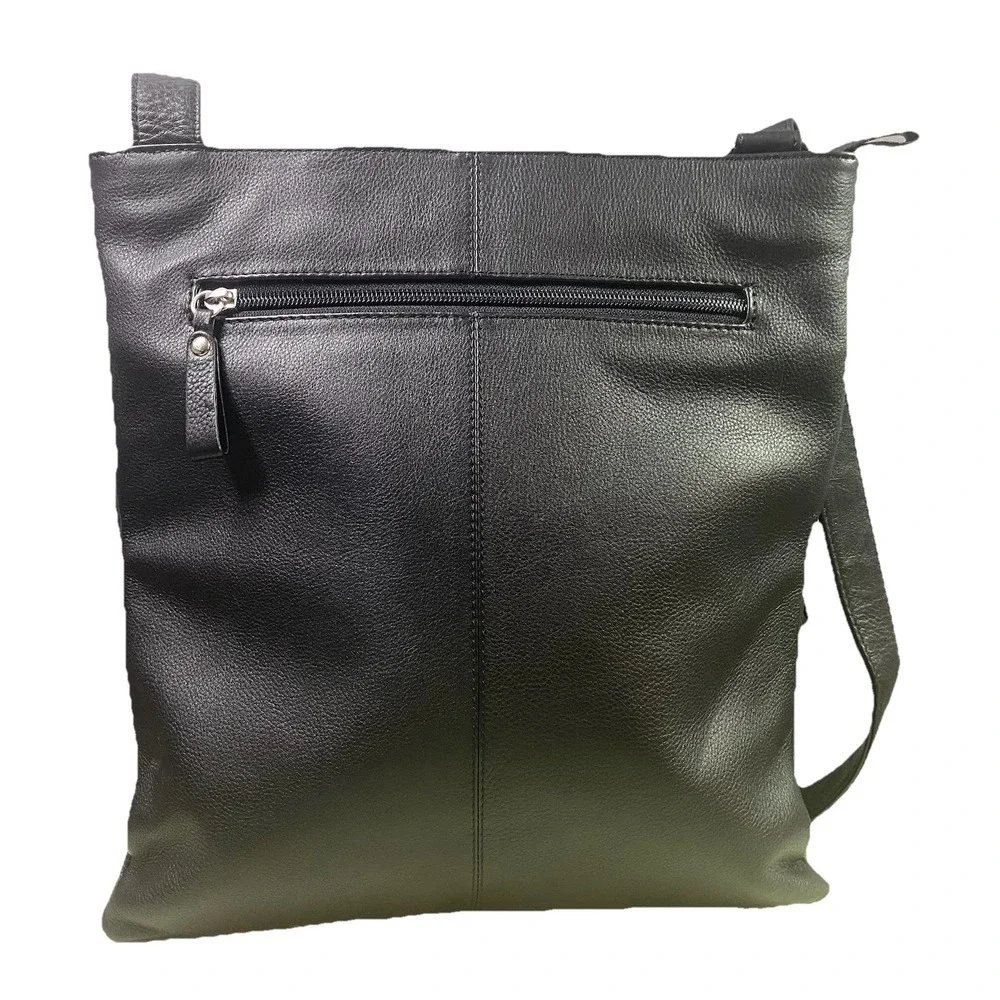 ili UNISEX Black leather Crossbody Messenger School Tablet Bag Purse 13x12x2